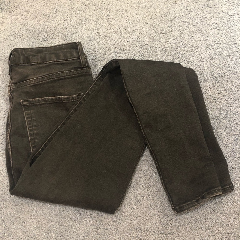 High-waisted distressed skinny jeans